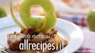 Come preparare la crumble di mele  videoricette di dolci alle mele [upl. by Nivla]