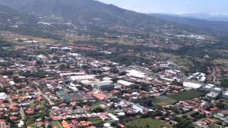 Volando en helicóptero por el Valle Central [upl. by Leola415]