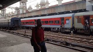 AVADH ASAAM EXPRESS TRAIN CLEAR ANNOUNCEMENT AT LUCKNOW RAILWAY STATION [upl. by Verge108]