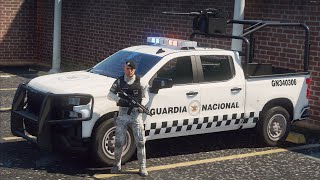 GTA 5 POLICIA  GUARDIA NACIONAL  ESTAN R0B4ND0 EL BANCO  TheAxelGamer [upl. by Ffej74]