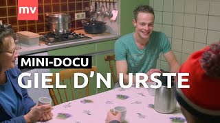 Prins Giel dn Urste  Van boer tot prins [upl. by Ihteerp796]