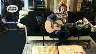 Selah Sue  You dont love me no no noquot live 22122009 Studio Brussel [upl. by Aicetal]