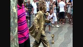 Living Statues in Barcelona  Las Ramblas [upl. by Amadas]