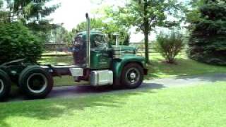 1960 Mack B61 Duplex  part 2 [upl. by Kaitlynn425]