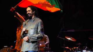 Damian Marley Live At Madison Wisconsin 25 April 2005  02 MRMARLEY  GIVE DEM SOME WAY wmv [upl. by Aniratak654]