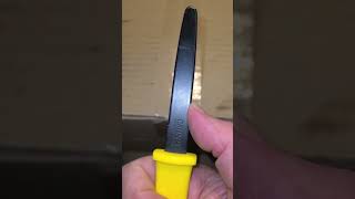 Stop Your knife isnt for cardboard edc cheaptools [upl. by Laroy]