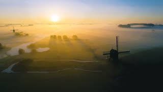 Ochtendmist Zandwijkse en Uitwijkse molen Slider [upl. by Shultz]