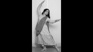 Laga Chunri Mein Daag Chhupaun Kaise  Himani saraswat  Dance Classic  shorts [upl. by Kawasaki]