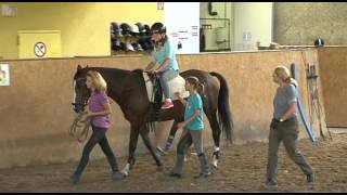 Reiten als Therapie für Menschen mit Handicaps [upl. by Watkin]