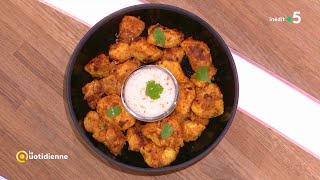 Recette  Bouchées de poulet et crème douce à lail à la libanaise  La Quotidienne [upl. by Maharg]