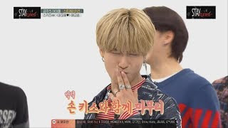 주간아이돌 스트레이키즈 한지성 애교송 Weekly Idol Stray Kids HanJisung Aegyo Song [upl. by Noemi]