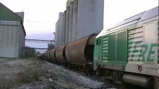 BB 75127 MANOEUVRANT AU SILO CHAMPAGNE CEREALES DE MONTHOIS 08 [upl. by Ontina]