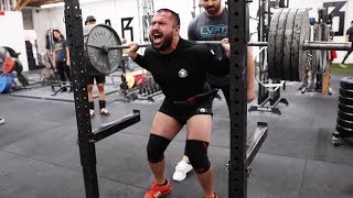 SQUATTING 405 FOR 20 REPS ATTEMPT [upl. by Borchert]