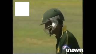 CHAMINDA VAAS 127 VS PAKISTAN  COLOMBO RPS IN 2002 [upl. by Ahtan848]