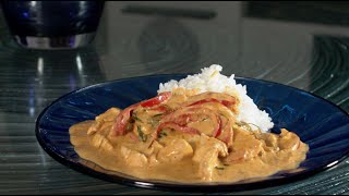 Classic Thai Chicken Curry [upl. by Ethbinium97]