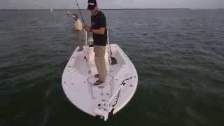 MAKO Boats 2015 21 LTS Inshore Fishing Boat [upl. by Chader285]