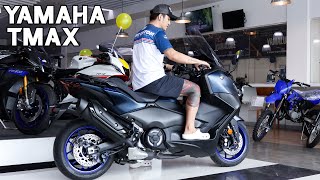 YAMAHA TMAX 2023 [upl. by Strickman]