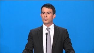 Valls le montant des prestations sociales ne seront pas revalorisées jusquen octobre 2015  1604 [upl. by Aneerol]