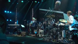 Lee Ritenour and Dave Grusin feat Melvin Lee Davis and Wes Ritenour на Leopolis Jazz Fest [upl. by Small]