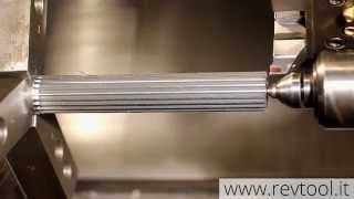 Scanalato Lungo per Cinghia su Tornio CNC con REV Broaching Tool [upl. by Audry462]