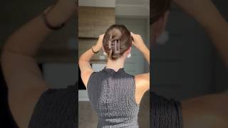 Claw Clip Hairstyle Tutorial 😱 [upl. by Lennon]