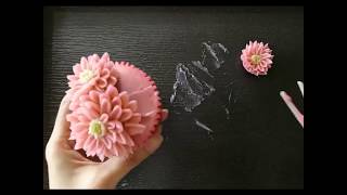 How to make buttercream flower quotDahlia cupcakequotby Butterampblossoms [upl. by Fassold]