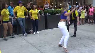 BRAZILIAN GIRL DANCES A BRAZILIAN SAMBA STREET DANCE AT BRAZILIAN CARNIVAL CULTURE PARTY NEW YORK [upl. by Hercules]