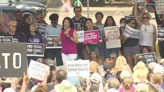 Beto ORourke holds abortionrights rally in Houston [upl. by Bainbridge]