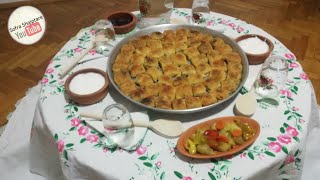 Mantia me mish te bluar Receta Tradicionale super te shijshmeMantie Traditional Albanian recipe [upl. by Portwin724]