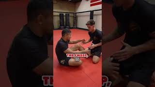 FLASHIEST way to sweep your opponent in Jiu Jitsu bjj jiujitsu jiujitsutips martialarts [upl. by Navets]