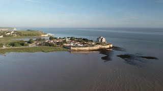 Le paysage de lestuaire de la Gironde et son évolution Naturelle [upl. by Pubilis332]