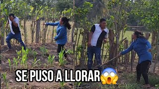 Fuerte Problema KARINA le p3ga a MARVIN en pleno video y el se pone a llorar [upl. by Asiole173]