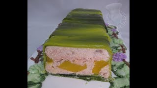 Recette de terrine de saumon à la mangue et au gingembre [upl. by Fiel]