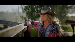 Lainey Wilson  Heart Like A Truck Official Music Video [upl. by Tergram]