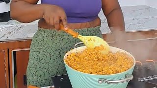 Best jollof rice recipe for my daughter to take to school [upl. by Nnylyma]