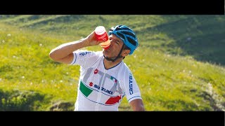 Davide Cassani e la Nazionale di Ciclismo corrono con Enervit Sport [upl. by Ramedlaw816]