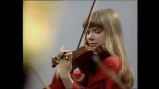 Gunhild Hoelscher Violine [upl. by Neel]