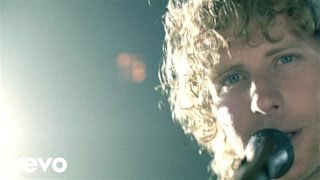 Dierks Bentley  I Hold On Official Tour Performance [upl. by Srednas]