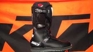 Sidi Courier Boots  Sidi Motorcycle Boots  For Motorbikes [upl. by Aicilak]