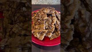 If you like Pecan Pie then you’re going to love this Pecan Pie Bark pecancandy candies pecan [upl. by Egag225]