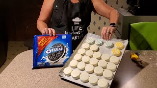 Super EASY Chocolate covered Oreos [upl. by Ahseret]