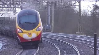 Cold Morning at Wolverton Station WCML  130117 [upl. by Raeann]