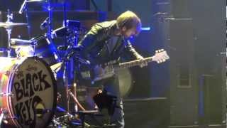 Black Keys Howlin for you Live Montreal 2012 HD 1080P [upl. by Barcroft290]