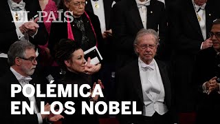 PETER HANDKE acepta el NOBEL entre PROTESTAS [upl. by Asillim822]