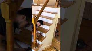 Instalación de escaleras de madera 🪵💯💯🍊 woodworking carpentry tips [upl. by Aihceyt760]