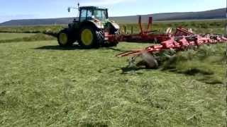 Lely Lotus 1020 drying hay [upl. by Buchalter508]