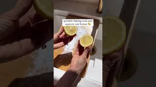 Wooden cutting board cleaning hack 🫧 idealhome kitchenhacks cleaningtips [upl. by Ydnak]