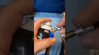 Pressurizing my Homemade Refillable Spray Can for the First Time diy [upl. by Sherri]