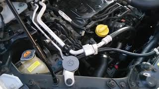 Nissan XTrail T31 M9R Engine Unusual Noise [upl. by Percy]