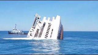 Sinking MV Twin Capes  Cape May Ferry [upl. by Hart]